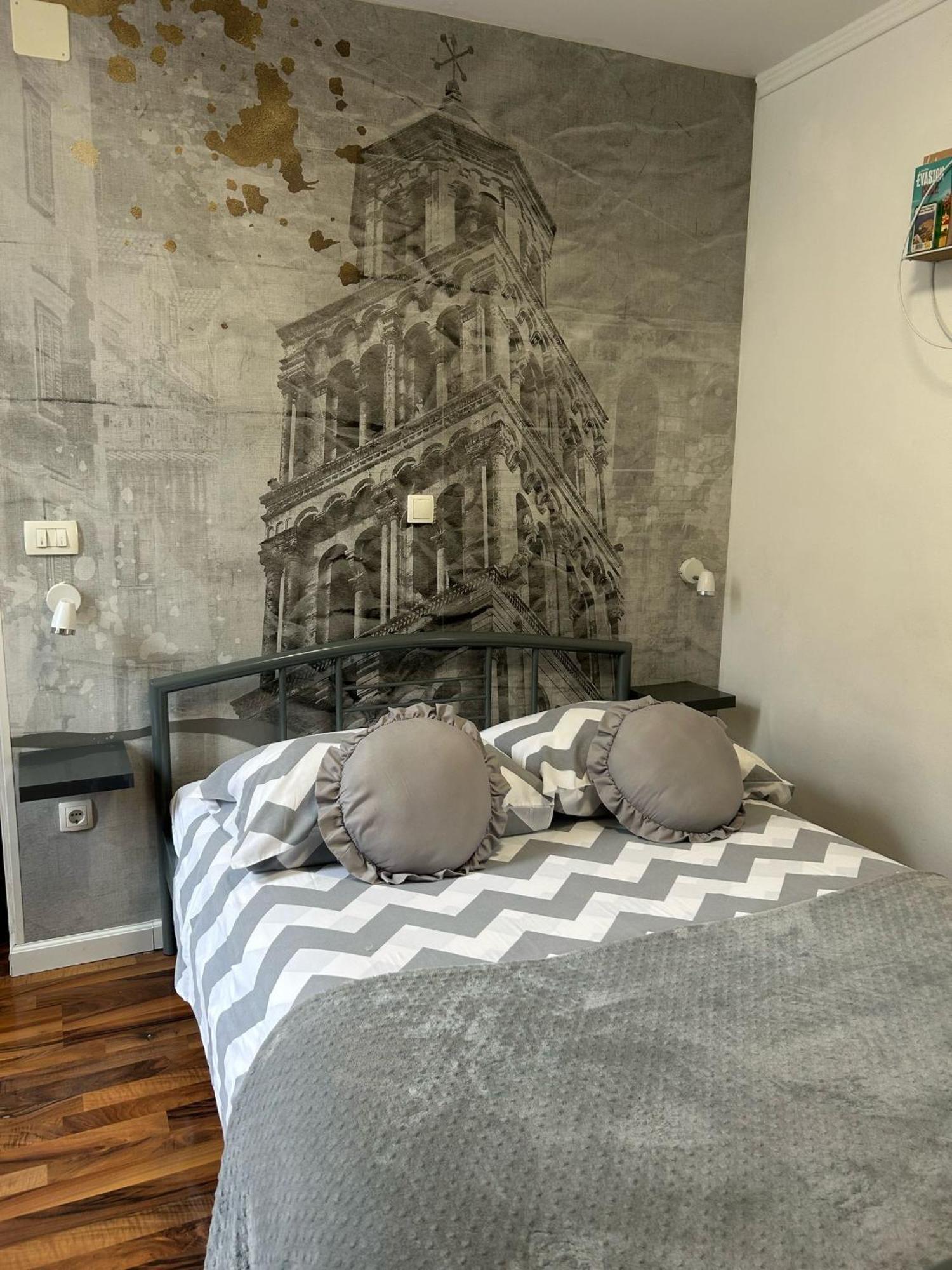 Rooms & Apartment Lasta Split Exterior photo