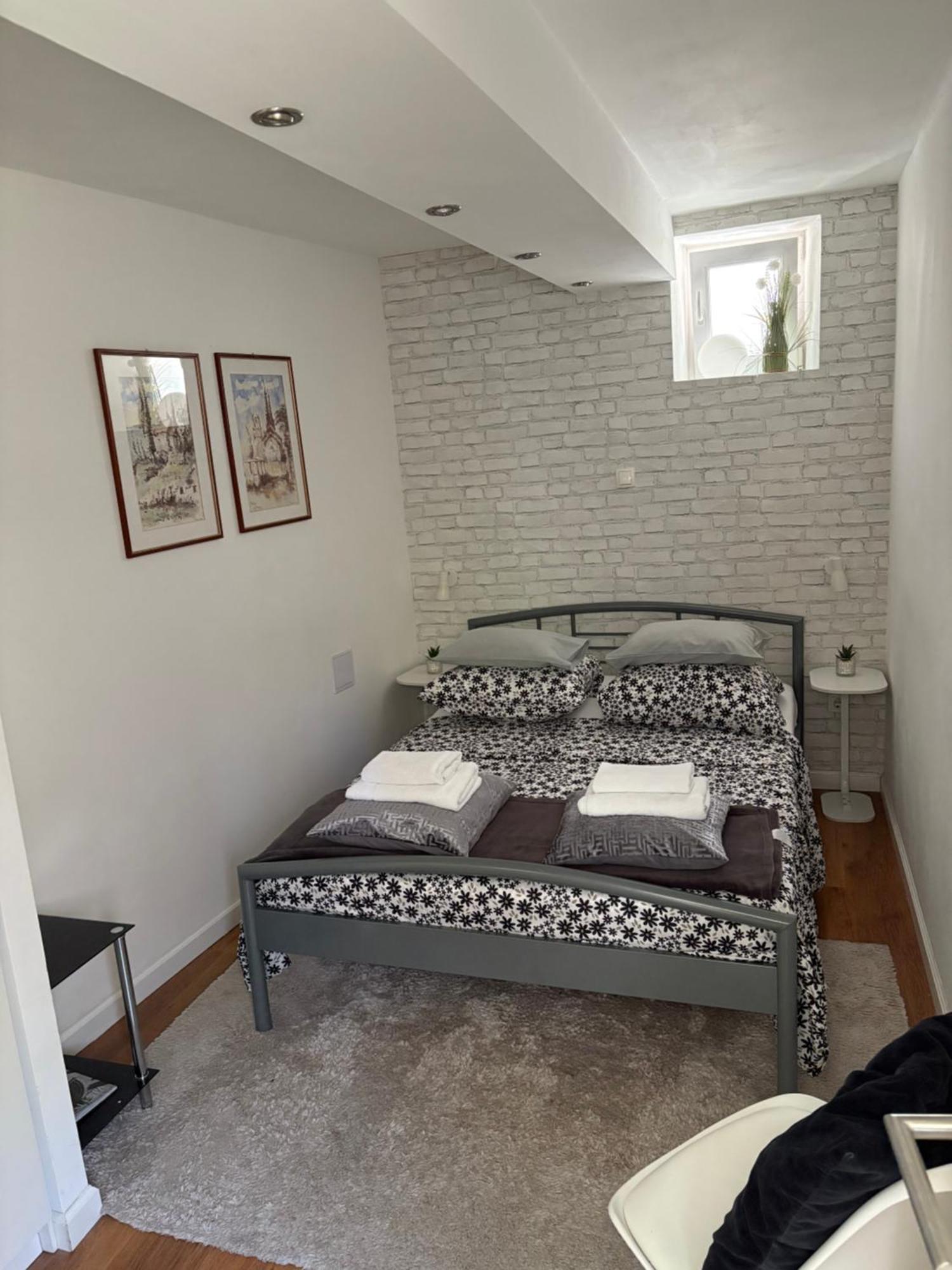 Rooms & Apartment Lasta Split Exterior photo